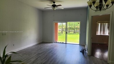 3340 Palomino Dr in Hollywood, FL - Building Photo - Building Photo