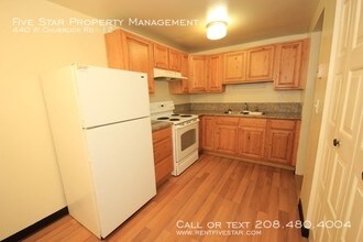 440 W Chubbuck Rd-Unit -12 in Pocatello, ID - Building Photo - Building Photo
