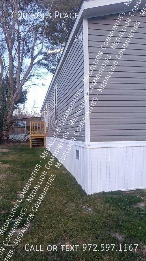 property at 3 Nichols Pl