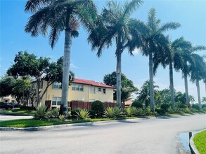 3350 NE 13th Cir Dr in Homestead, FL - Building Photo - Building Photo