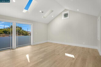 1017 47th St in Emeryville, CA - Building Photo - Building Photo