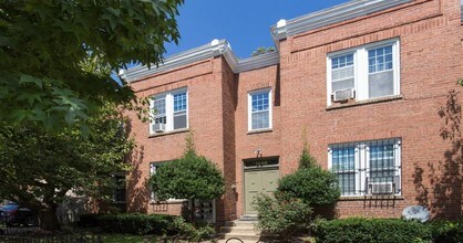 1226 F St NE in Washington, DC - Building Photo - Building Photo