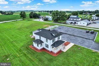 4493 York Rd in New Oxford, PA - Building Photo - Building Photo
