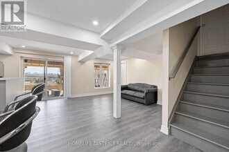 7 Mosley Ave. in Ajax, ON - Building Photo - Building Photo