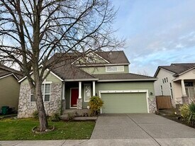 15797 NW Wismer Dr in Portland, OR - Building Photo