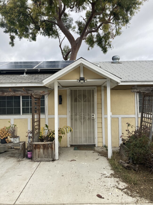 13012 McKinley Ave, Unit 3