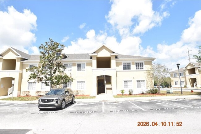 6007 Skydale Way in Riverview, FL - Building Photo - Building Photo