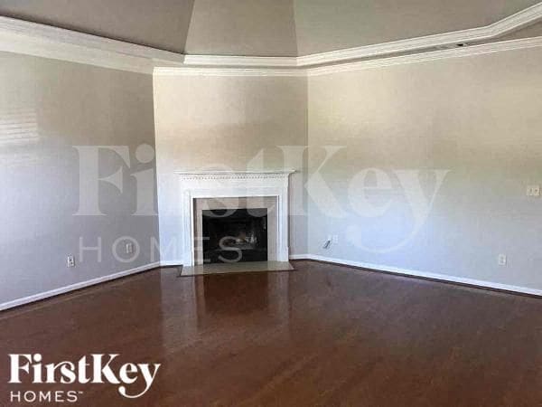 1298 Easterwood Blvd in Gardendale, AL - Foto de edificio - Building Photo