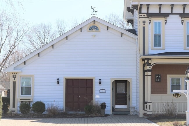 property at 128 Curve St