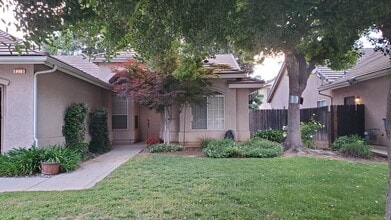 7275 N Recreation Ave in Fresno, CA - Building Photo - Building Photo