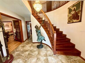 8834 Whispering Oaks Trail in New Port Richey, FL - Building Photo - Building Photo