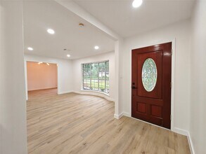 4106 Clovernook Ln in Seabrook, TX - Building Photo - Building Photo