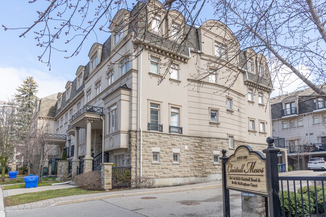 Clairtrell Mews in Toronto, ON - Building Photo