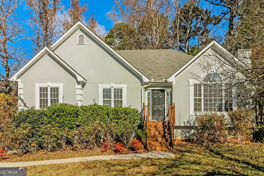 2054 Spicers Ln in Woodstock, GA - Building Photo