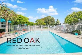 307 Avocado St in Costa Mesa, CA - Building Photo - Building Photo