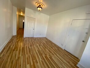 114 Marshall St in Elizabeth, NJ - Building Photo - Building Photo