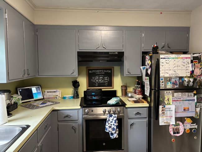 property at 152 Roosevelt Ave