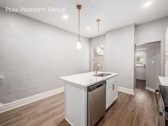property at 1238 S Washington Ave