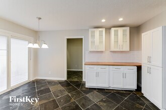 4210 Huff Rd in Archdale, NC - Foto de edificio - Building Photo