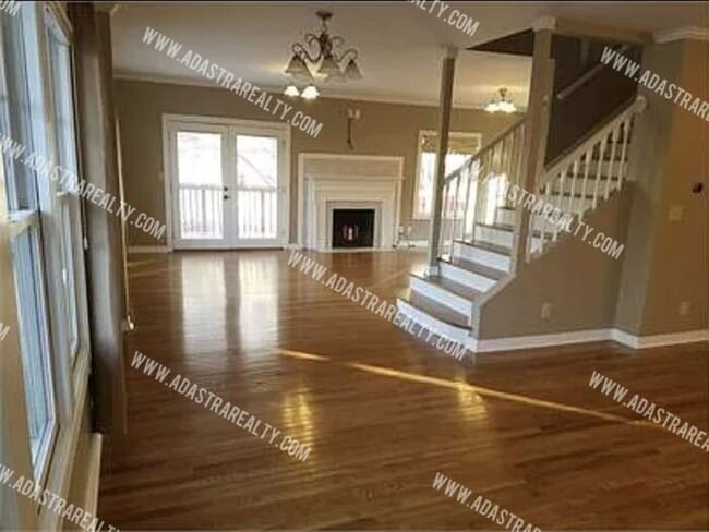 243 W 61st St in Kansas City, MO - Building Photo - Building Photo