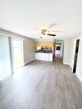 9428 Silverdale Loop Rd NW in Silverdale, WA - Building Photo - Building Photo