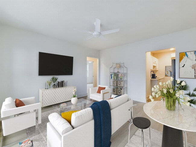 property at 2 E Sunset Ave