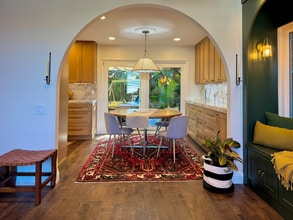 6902 Vista Del Sol Dr in Huntington Beach, CA - Foto de edificio - Building Photo