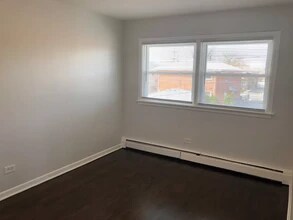 4420 Forest Ave, Unit 1R in Brookfield, IL - Building Photo - Building Photo