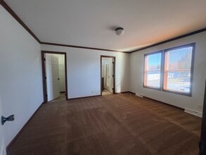 324 Spring Park Dr in Ankeny, IA - Building Photo - Building Photo