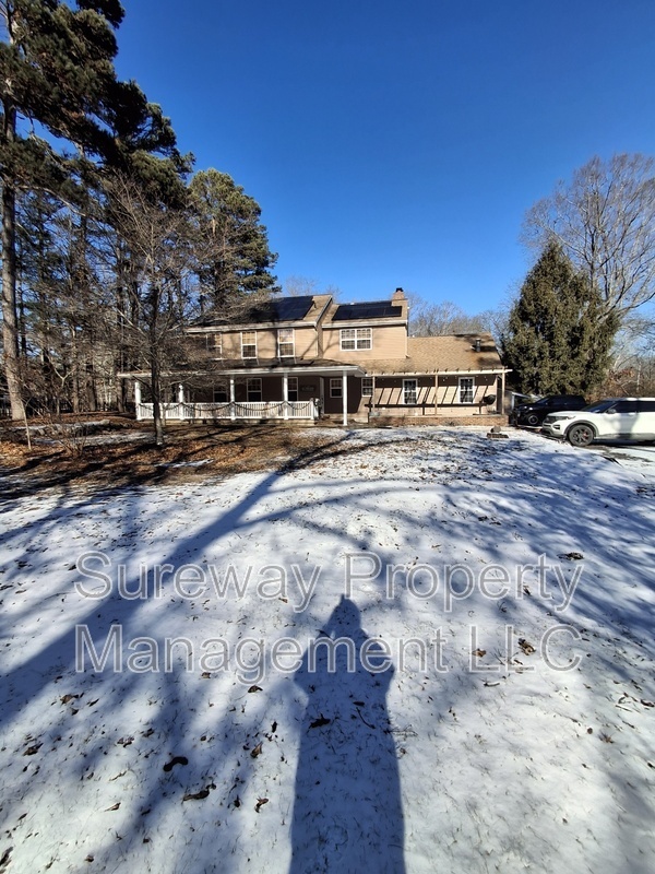 213 Moss Mill Rd