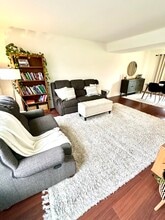 66 Carriage House Dr in Willow Street, PA - Foto de edificio - Building Photo