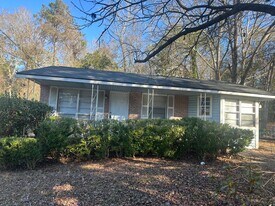 5843 Memphis St in Columbus, GA - Building Photo