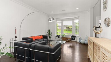 42 Miller Cir in Armonk, NY - Building Photo - Building Photo