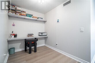 5 5 Michael Power Pl in Toronto, ON - Building Photo - Building Photo