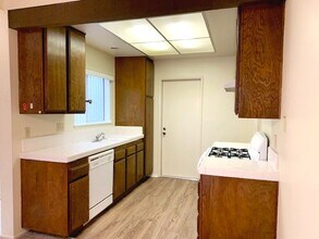 434 Reed Way in Port Hueneme, CA - Building Photo - Building Photo