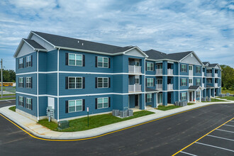 Railroad Square Apartments in Clayton, DE - Building Photo - Building Photo