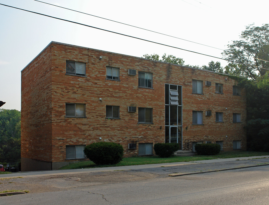 436 Highway Ave in Ludlow, KY - Building Photo