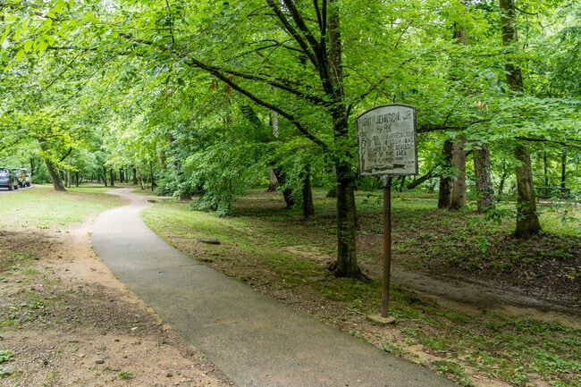 Apartments for rent in Mountain Brook, AL