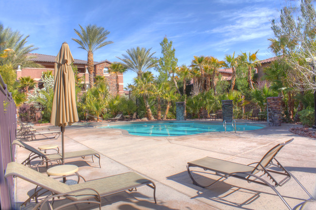 Carefree Senior Living at the Willows (55+) in Las Vegas, NV - Building Photo - Other