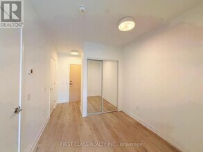 30 Dreamers Wy in Toronto, ON - Building Photo - Building Photo