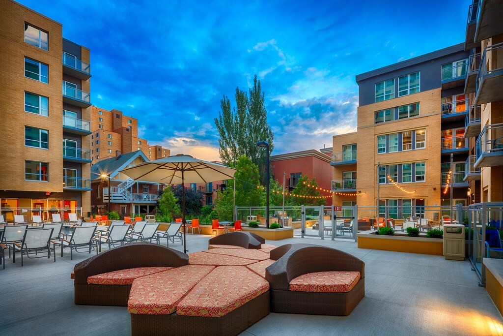 Domain Madison, WI Apartments