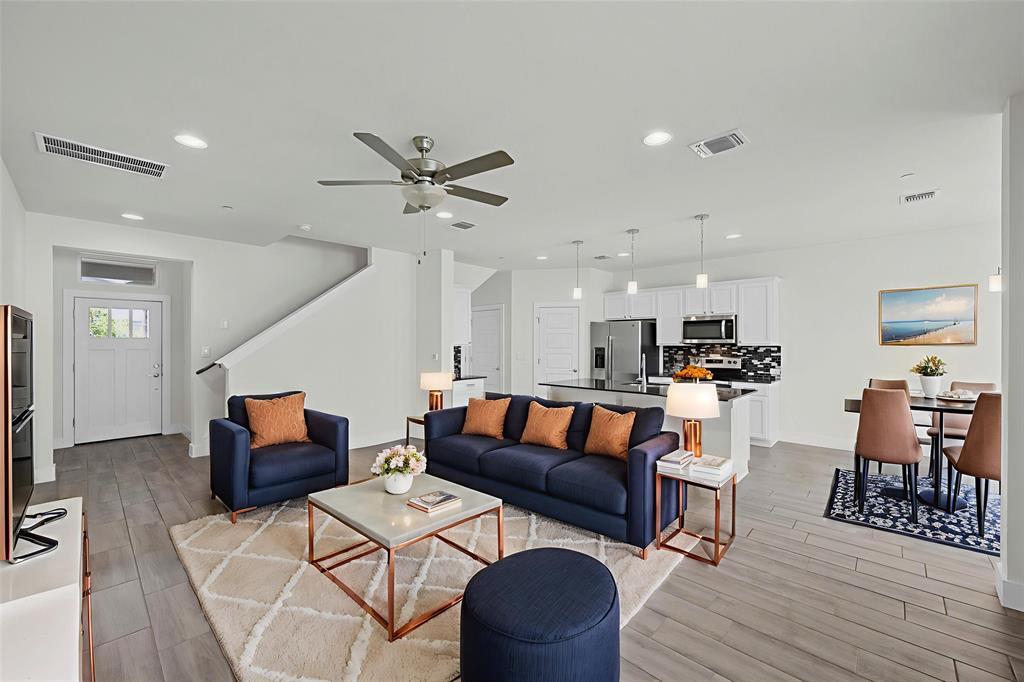 1810 Roseburg Dr in Austin, TX - Building Photo