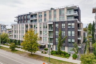 The Camellia in Vancouver, BC - Building Photo