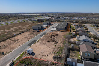 Palo Alto Cove in San Antonio, TX - Building Photo - Building Photo