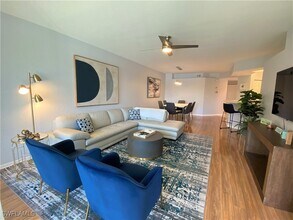 6934 Rain Lily Ct in Naples, FL - Foto de edificio - Building Photo