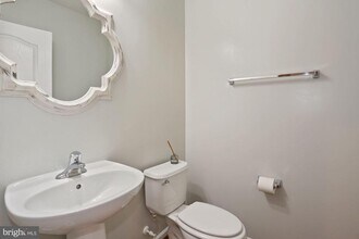 603 Overlook Park Dr in Oxon Hill, MD - Building Photo - Building Photo