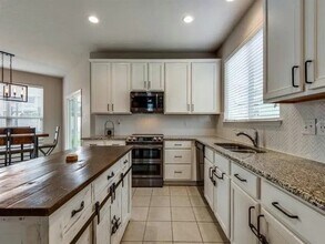 6009 Myers Ct in Providence Village, TX - Building Photo - Building Photo