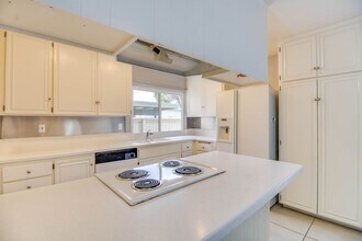 10123 Caminito Zar in San Diego, CA - Building Photo - Building Photo