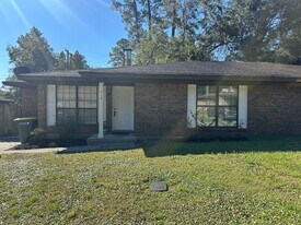 115 Harmon Creek Dr in Savannah, GA - Building Photo