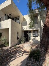 73340 Shadow Mountain Dr in Palm Desert, CA - Building Photo - Building Photo